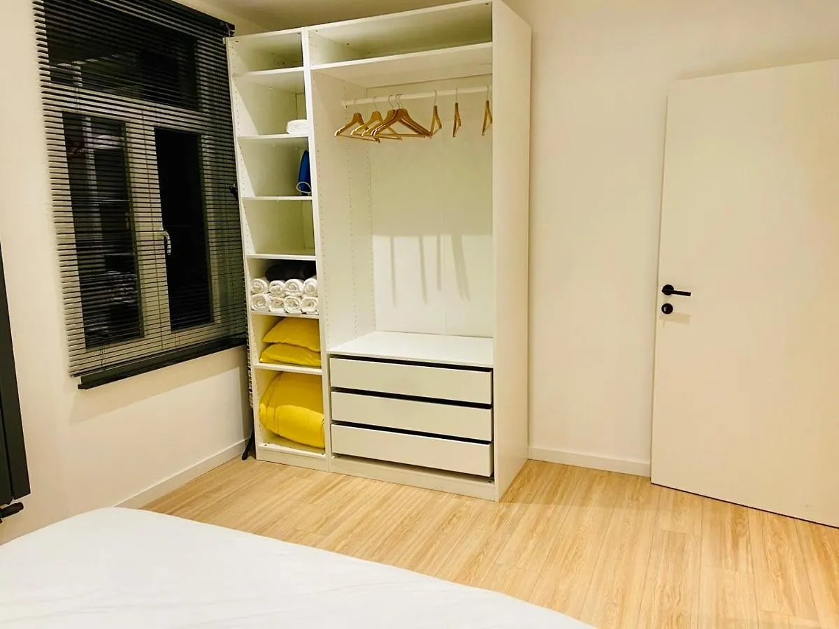 Camus Flats Apartamento Bruxelas